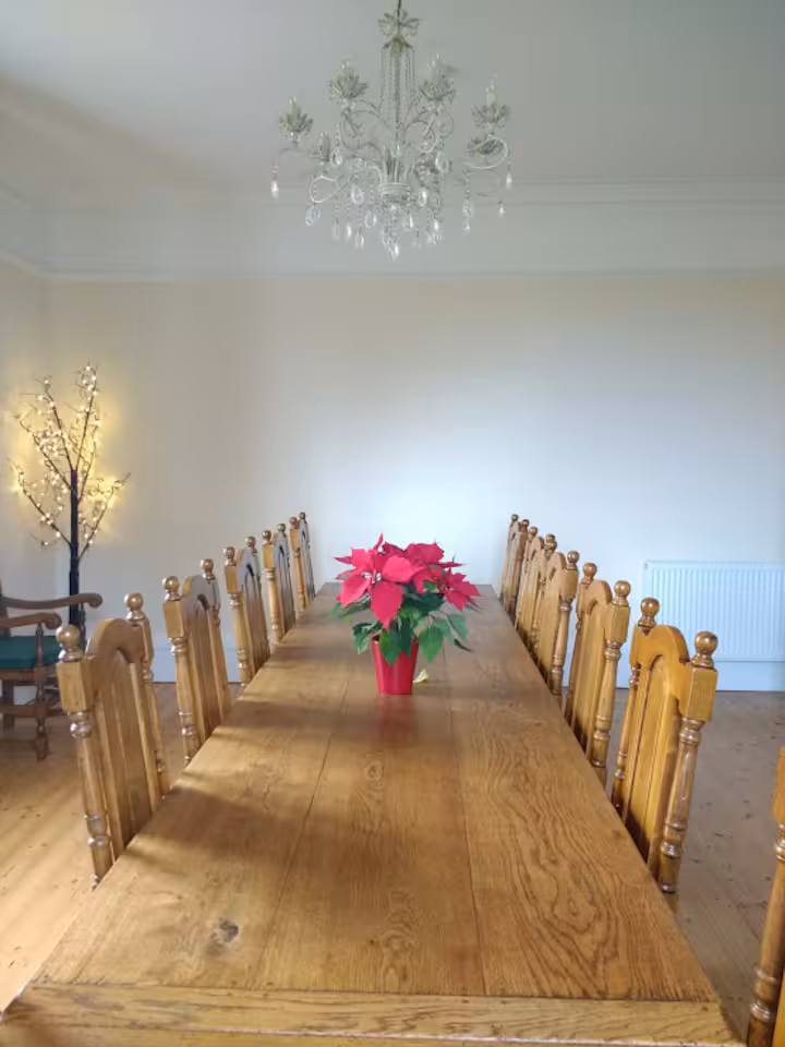 Room at Lusby Manor