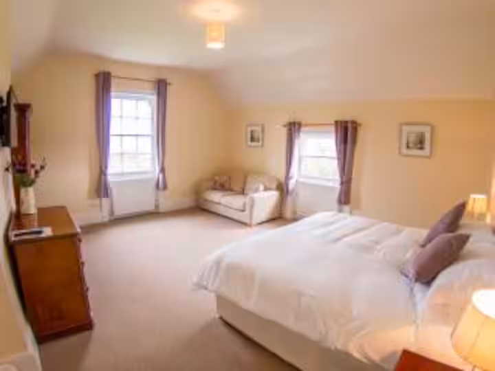 Room at Lusby Manor