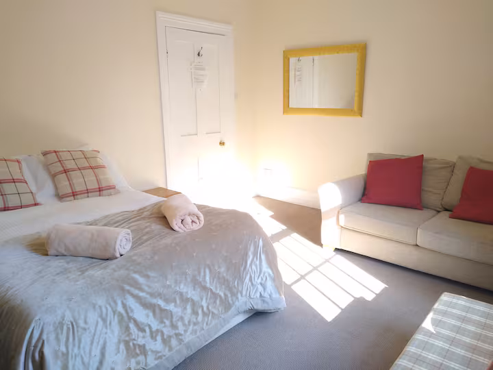Room at Lusby Manor